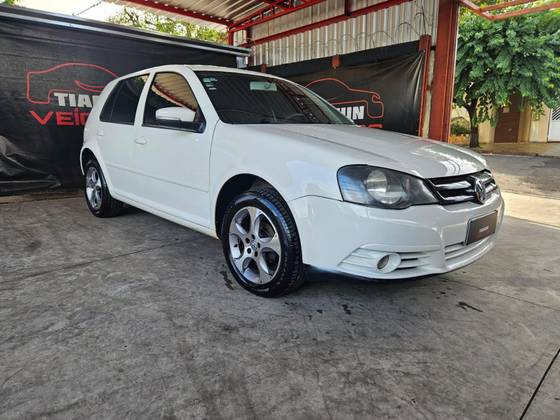 VOLKSWAGEN GOLF 1.6 MI 8V FLEX 4P MANUAL VOLKSWAGEN GOLF 1.6 MI 8V FLEX 4P MANUAL